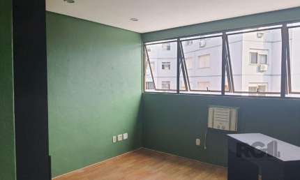 Ponto comercial à venda na Avenida da Cavalhada, 2360, Cavalhada, Porto Alegre