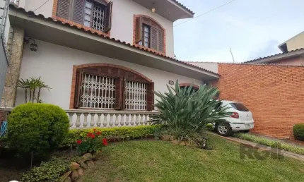 Casa 4 dormitórios à venda Cavalhada Porto Alegre/RS