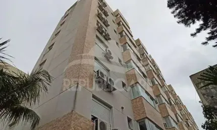 Apartamento de 1 quarto com suíte, mobiliado e 1 vaga de garagem na Cidade Baixa
