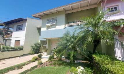CASA 4 QUARTOS - DEPENDÊNCIA - PISICINA - ÁREA GOUMERT - IPANEMA - PORTO ALEGRE
