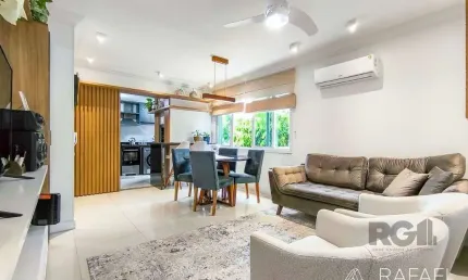 Na Rua Barão do Gravataí: Apartamento de 2 Dormitórios com Suíte e Churrasqueira
