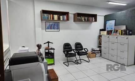 Sala Comercial com 03 Ambientes, Sala, cozinha e banheiro