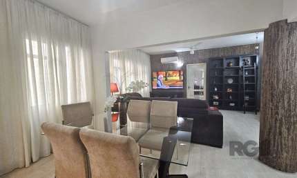 Apartamento 3 dormitórios à venda Farroupilha Porto Alegre/RS