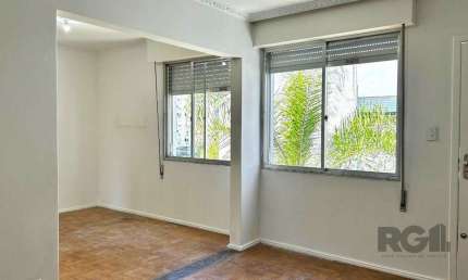 Apartamento 4 dormitórios à venda Menino Deus Porto Alegre/RS