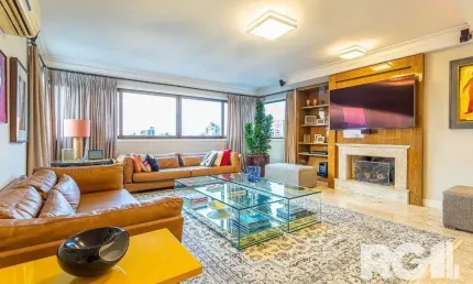 Apartamento semimobiliado, 167 m², 3 suítes e 3 vagas de garagem no bairro Bela