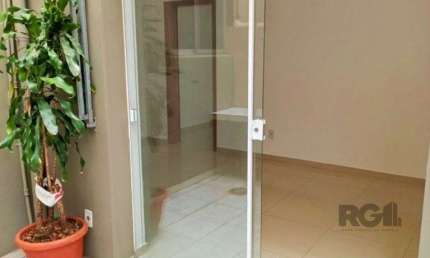 Apartamento GARDEN com dois pátios  privativas,  1 dormitório, sala, cozinha, 1