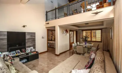 Casa com 3 quartos à venda na Travessa Miguel Pereira, 120, Medianeira, Porto Alegre