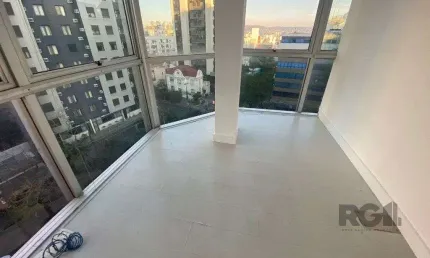 Sala comercial à venda na Rua Vinte e Quatro de Outubro, 111, Moinhos de Vento, Porto Alegre