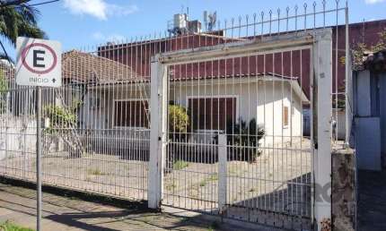 Casa 3 dormitórios à venda Tristeza Porto Alegre/RS