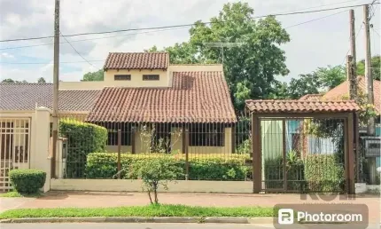 CASA | 02 DORMITÓRIOS | AMPLO TERRENO | VILA NOVA | ZONA SUL