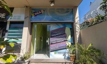 Sala comercial à venda na Rua Camaquã, 457, Camaquã, Porto Alegre