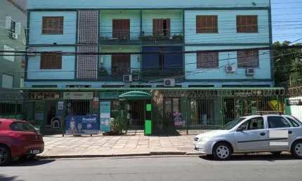 Apartamento um dormitório térreo com terraço lateral