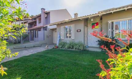 Casa 4 dormitórios à venda Espírito Santo Porto Alegre/RS