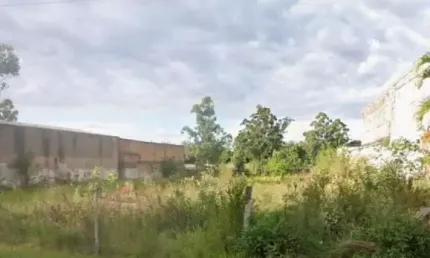 Terreno à venda na Avenida Edgar Pires de Castro, 3737, Restinga, Porto Alegre