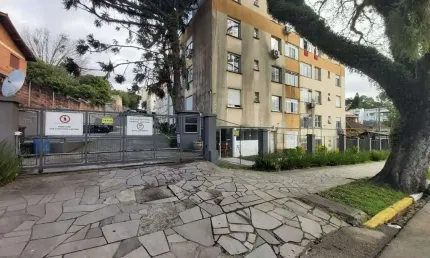 Apartamento 2 dormitórios à venda Teresópolis Porto Alegre/RS