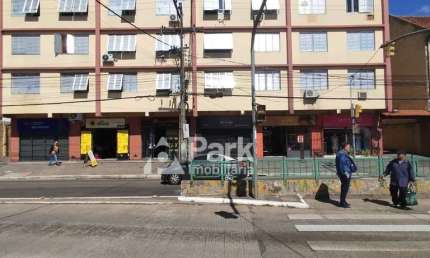 APTO 03 DORMITÓRIOS DESOCUPADO - AV. BENTO GONÇALVES 2199