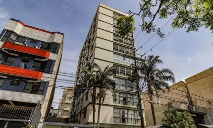 Apartamento 3 quartos, 2 suítes, closet e 1 vaga de garagem no bairro Bom Fim em