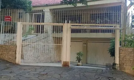 Casa 3 dormitórios à venda Santo Antônio Porto Alegre/RS