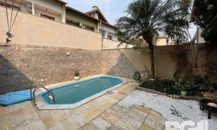 Casa 3 dormitórios à venda Jardim Planalto Porto Alegre/RS