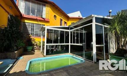 Casa 3 dormitórios à venda Vila Ipiranga Porto Alegre/RS