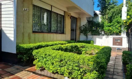 Casa com 3 quartos à venda na Avenida São Sebastião, 287, Nonoai, Porto Alegre