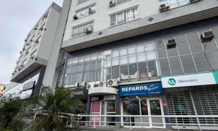 Sala comercial à venda na Avenida Wenceslau Escobar, 3033, Tristeza, Porto Alegre