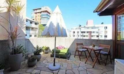 Vende-se bela cobertura 3 quartos com suíte, 2 vagas, dependencia completa em pr