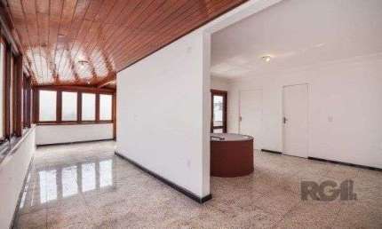 Vende-se bela cobertura de 122m², 2 quartos 2 vagas, desocupado - Auxiliadora