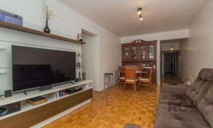 Apartamento 02 dormitórios no Bairro Centro Histórico  de Porto Alegre.