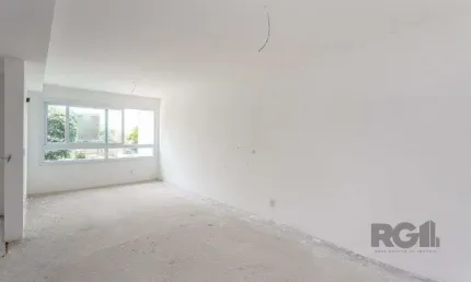Apartamento de 2 dormitórios e 2 vagas novo desocupado