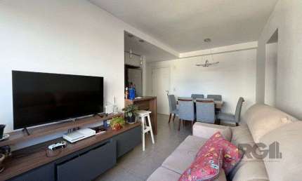 Apartamento no Humaitá de 2 dormitórios, infra e vaga