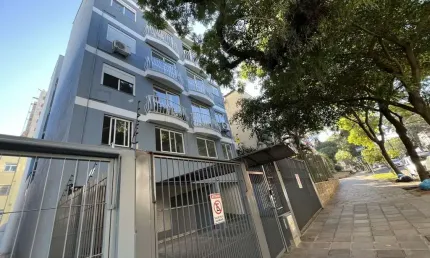 Apartamento de 1 quarto, churrasqueira e 1 vaga de garagem no bairro petrópolis