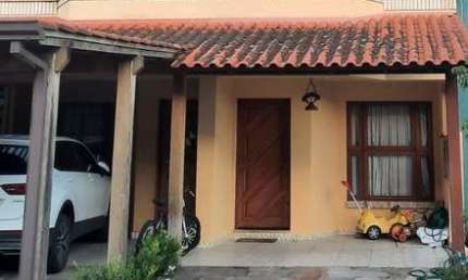 Casa em Condomínio, 131m², 2 dormitórios, 1 vaga no bairro Cavalhada