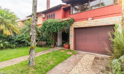 Casa no Imperial Park  3 dormitórios sendo 1 suíte, próximo a av. Juca Batista