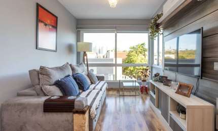 Apartamento no Cristal de 3 dormitórios , 2 vagas e infra