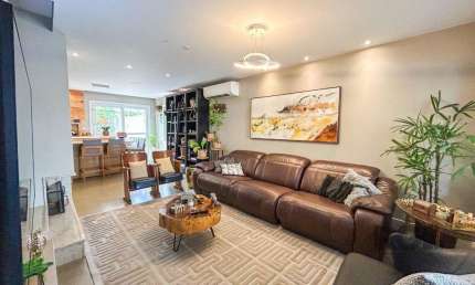 Casa Condominio para Venda - 156,84m², 3 dormitórios, todos suites, 2 vagas - Vi