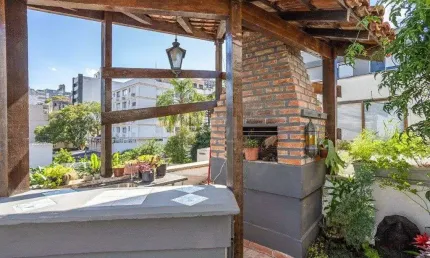 Cobertura de 2 dormitórios 1 vaga e terraço - Auxiliadora