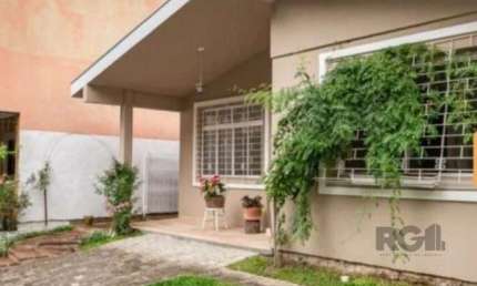 Casa com 3 quartos à venda na Rua Ladislau Neto, 464, Ipanema, Porto Alegre