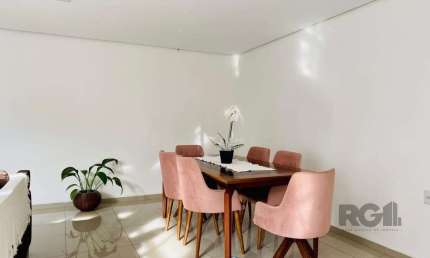 Apartamento 2 dormitórios à venda Medianeira Porto Alegre/RS
