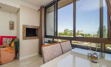 Excelente apartamento de 107 m² com 3 dormitórios e 2 vagas cobertas.