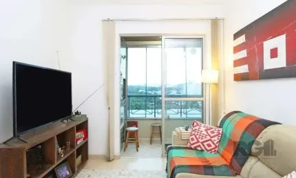 Apartamento 59m² - 2 dormitórios e 1 vaga no bairro Cavalhada