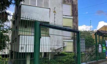 Apartamento de 2 dormitórios com 1 vaga no bairro Nonoai