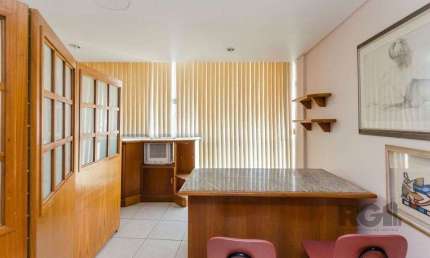 Sala/conjunto comercial de 46m² no Centro Histórico