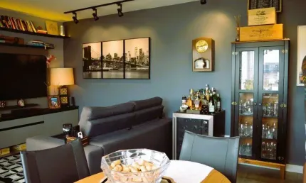 Excelente apartamento 2 dormitórios com  1 suíte e vista panorâmica para o Guaíb