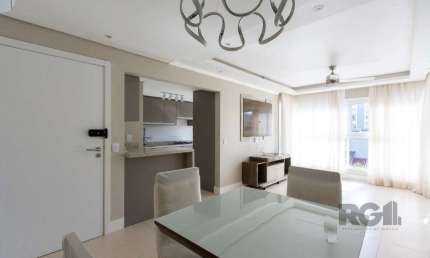 Apartamento 2 dormitórios à venda Camaquã Porto Alegre/RS