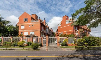 Casa em Condomínio 4 dormitórios à venda Vila Assunção Porto Alegre/RS