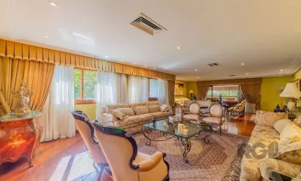 Apartamento 4 dormitórios à venda Moinhos de Vento Porto Alegre/RS