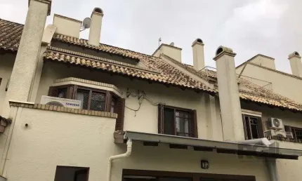 Casa em Condomínio 4 dormitórios à venda Vila Assunção Porto Alegre/RS