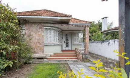 Casa com 5 quartos à venda na Rua Comendador Castro, 347, Ipanema, Porto Alegre