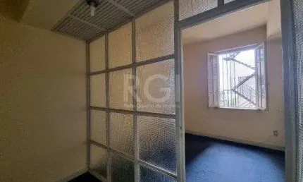 Conjunto/Sala para Venda - 18.03m², Centro Histórico